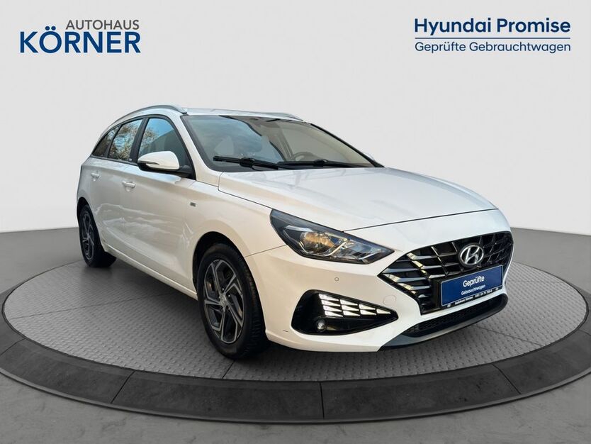 Hyundai i30 52.401 km 18.960 € Berlin 12683