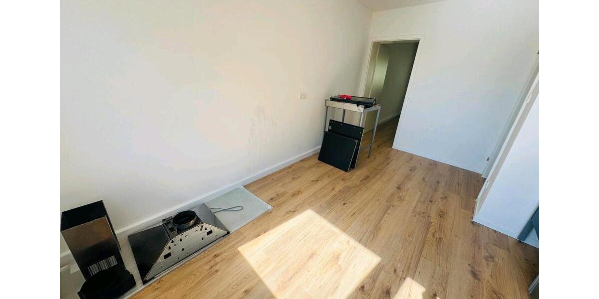 Etagenwohnung Gelsenkirchen Gelsenkirchen-West - 2 Zimmer, 55 m&sup2;, 80.000&euro; | Angebot:26337702