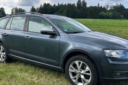 Skoda Octavia 130.000 km 13.500 &euro; Oberstdorf 87561
