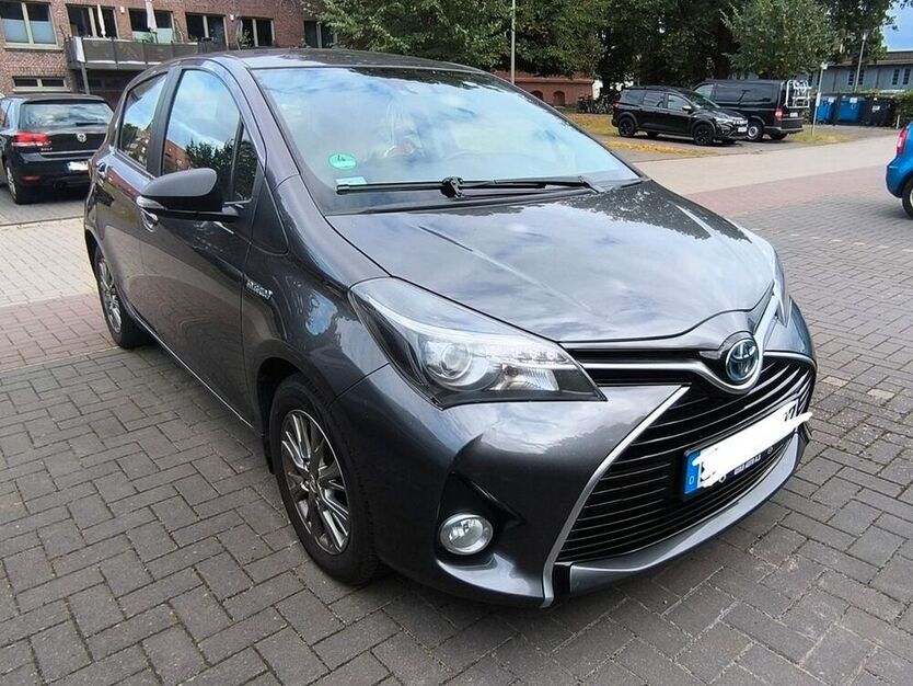 Yaris