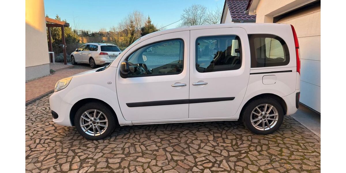 Renault Kangoo 83.886 km 7.990 &euro; Osterweddingen 39171