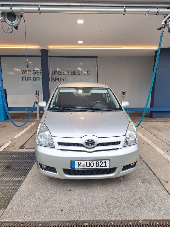 Toyota Corolla Verso 175.000 km 4.250 € Ottobrunn 85521