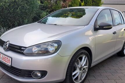 VW Golf 168.000 km 4.970 &euro; Flacht 65558