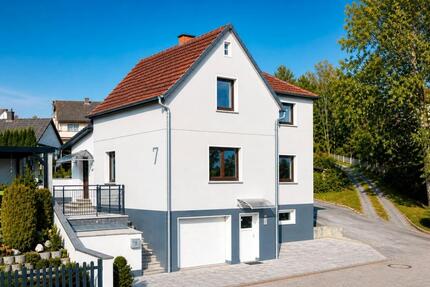 Haus Bad Staffelstein - 6 Zimmer, 92 m&sup2;, 950&euro; | Angebot:26423931