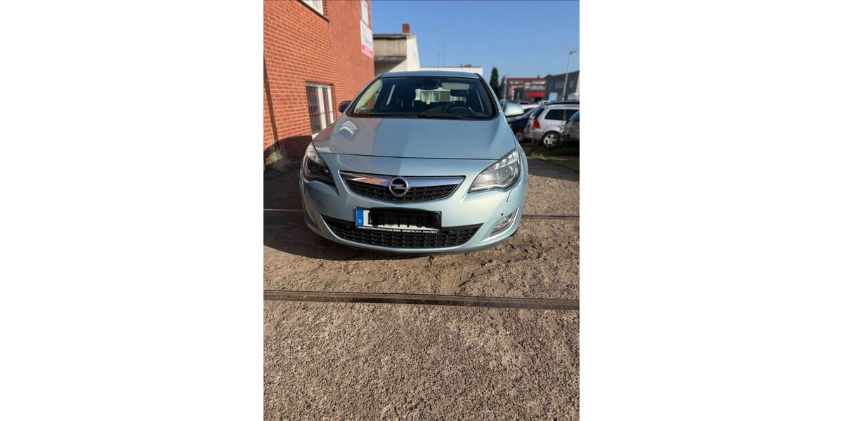 Opel Astra 113.000 km 6.950 &euro; Groß Grönau 23627