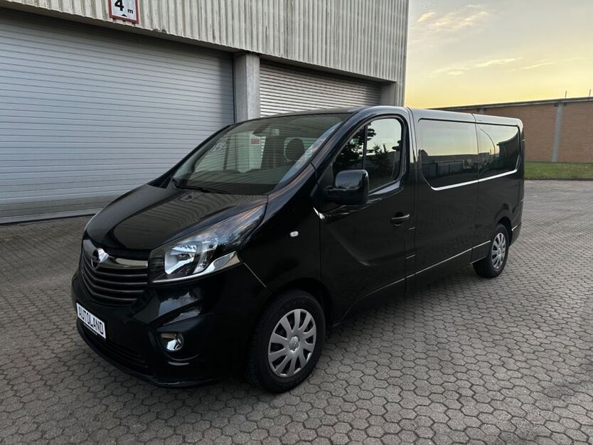 Opel Vivaro 132.000 km 14.995 € Norderstedt bei Hamburg 22844