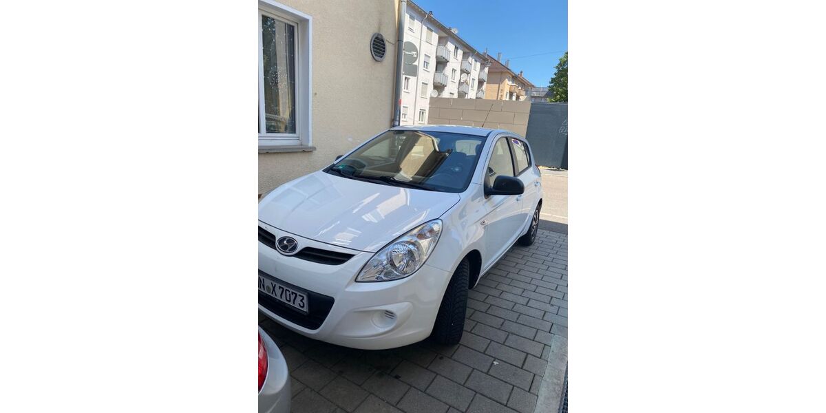 Hyundai i20 68.000 km 4.500 &euro; Heilbronn 74072