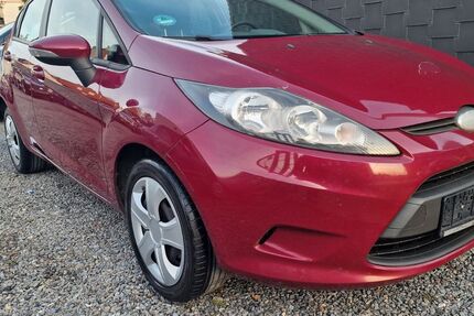 Ford Fiesta 217.000 km 3.790 &euro; Oberhausen 46145
