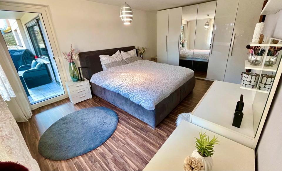 Provisionsfrei! Großzügige gepflegte 4,5 Eigentumswohnung 4.5 zimmer