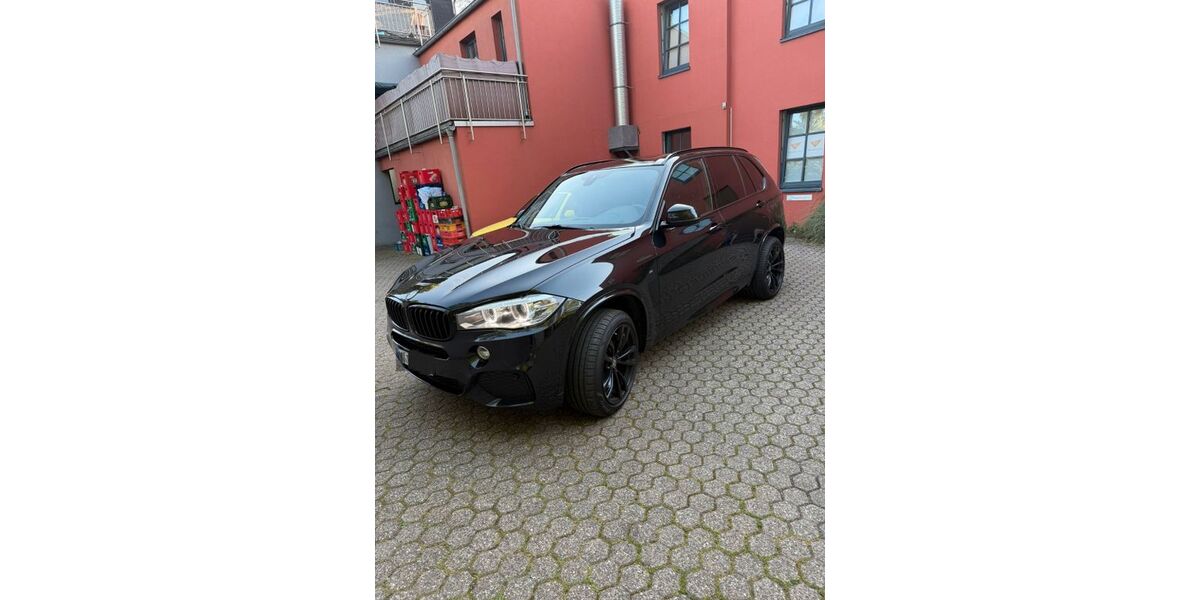 BMW X5 192.800 km 26.500 &euro; Köln 50859