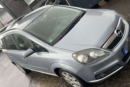 Opel Zafira 168.741 km 3.250 &euro; Solingen 42657