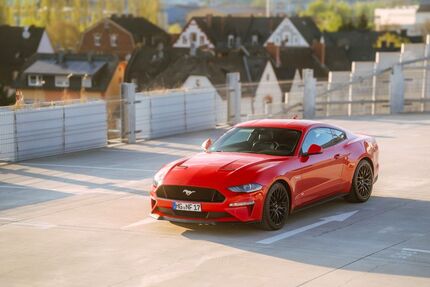 Ford Mustang 5.782 km 52.499 &euro; Friedrichsdorf 61381