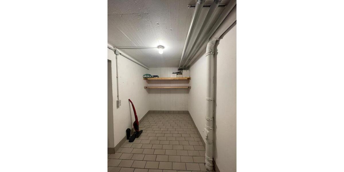 Erdgeschoßwohnung Reutlingen Reutlingen (Kernstadt) - 3 Zimmer, 75 m&sup2;, 900&euro; | Angebot:24801977
