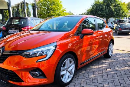 Renault Clio 98.000 km 9.900 &euro; Lügde 32676