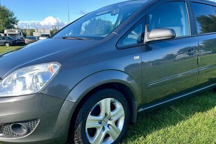Opel Zafira 107.138 km 2.000 &euro; Rostock 18147
