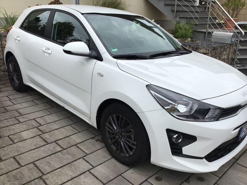 Kia Rio 38.700 km 12.890 € Budingen 63654