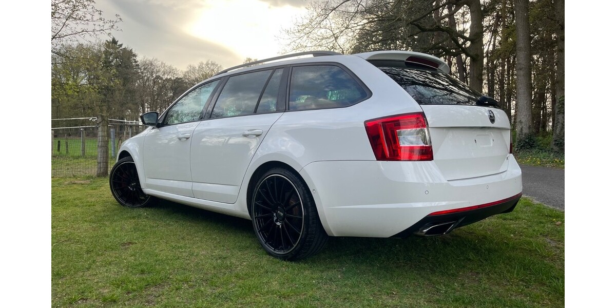 Skoda Oktavia 197.664 km 9.500 &euro; Schöppingen 48624