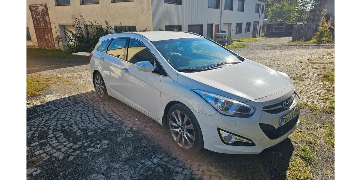 Hyundai i40 149.800 km 6.500 &euro; Waldershof 95679