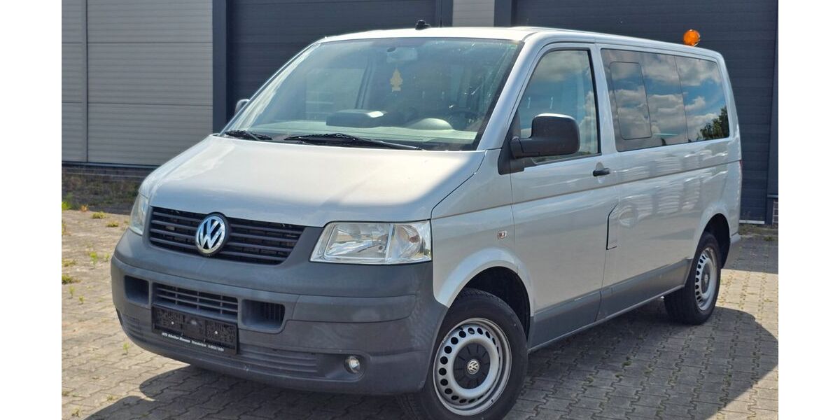 VW T5 Transporter 322.000 km 4.900 &euro; Surwold 26903