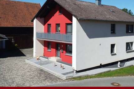 Haus Berching - 7 Zimmer, 170 m&sup2;, 450.000&euro; | Angebot:23758141