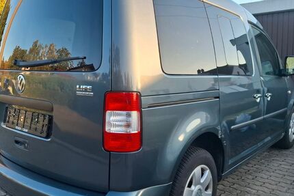 VW Caddy 82.919 km 8.399 &euro; Erlangen/Bruck 91058