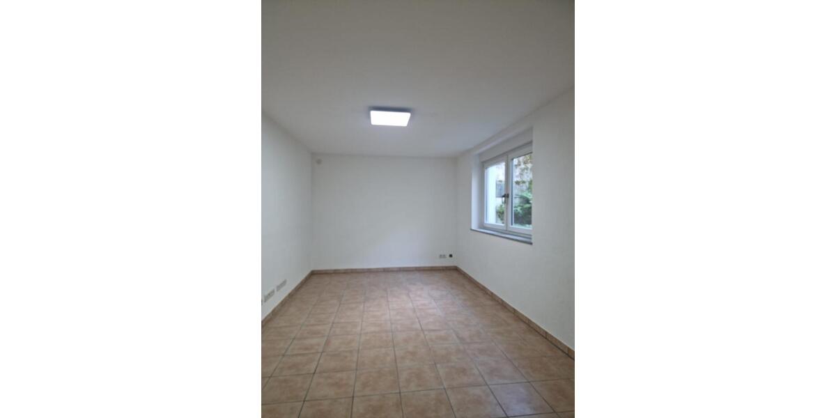 Etagenwohnung Mömbris - 2 Zimmer, 40 m&sup2;, 480&euro; | Angebot:25872244