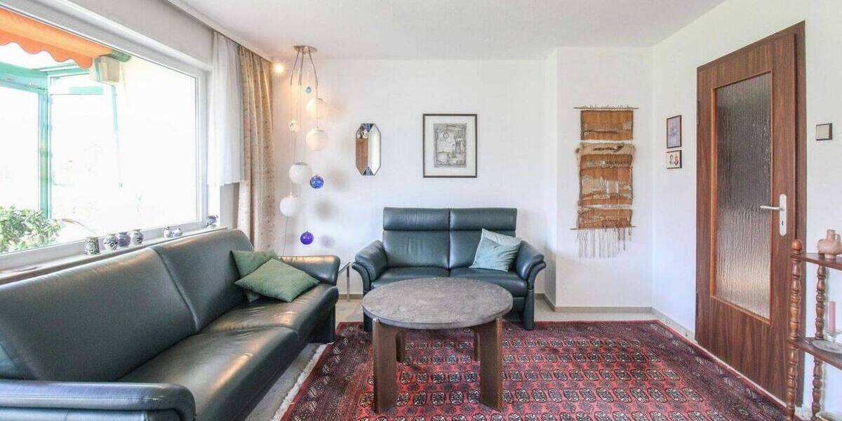Reihenendhaus Stuttgart Rot - 6 Zimmer, 131 m&sup2;, 398.000&euro; | Angebot:26157527