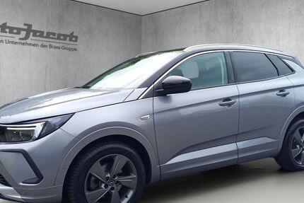 Opel Grandland (X) 39.215 km 23.450 € Rüsselsheim 65428