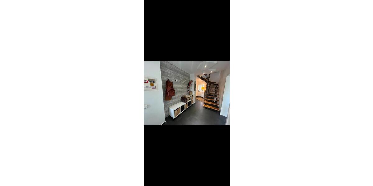 Maisonettenwohnung Neuenkirchen - 4 Zimmer, 158 m&sup2;, 1.300&euro; | Angebot:25852028