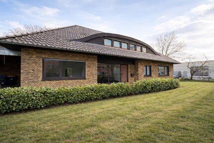 Haus Wietmarschen - 6 Zimmer, 300 m&sup2;, 419.000&euro; | Angebot:25049800