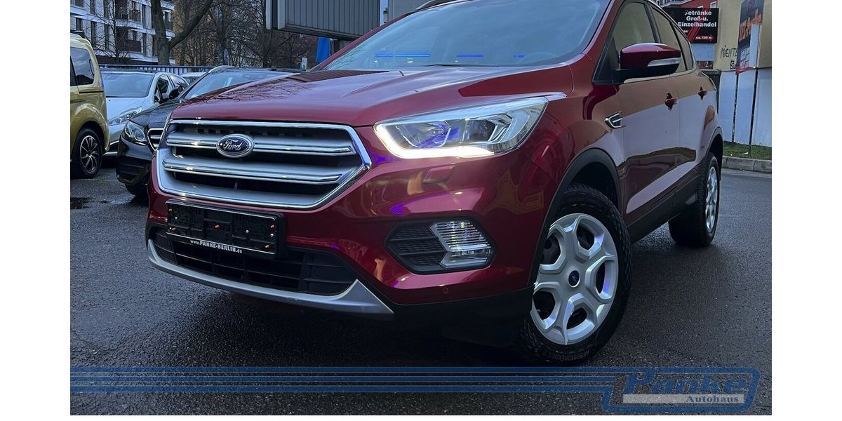Ford Kuga Automatik*Navi*Carplay*SHZ*Tempo* 63.647 km 14.990 &euro; Berlin 13187