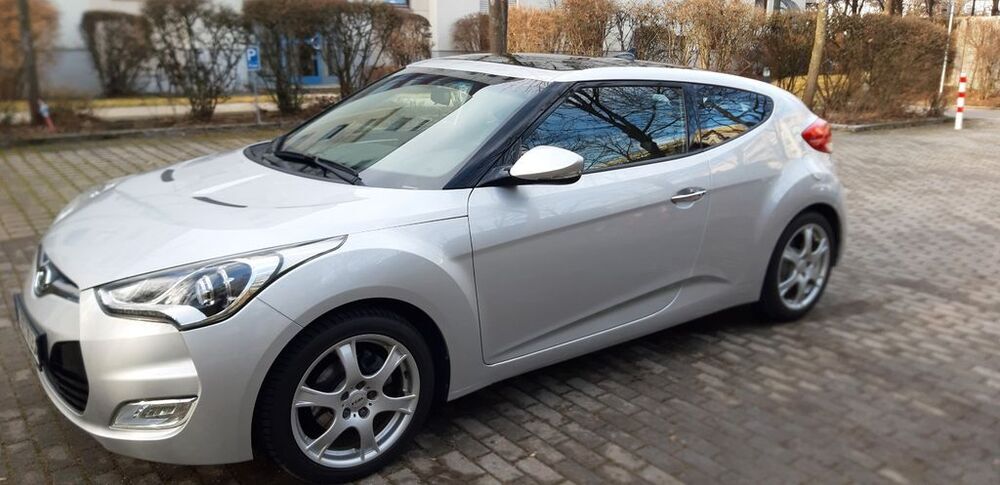 Veloster