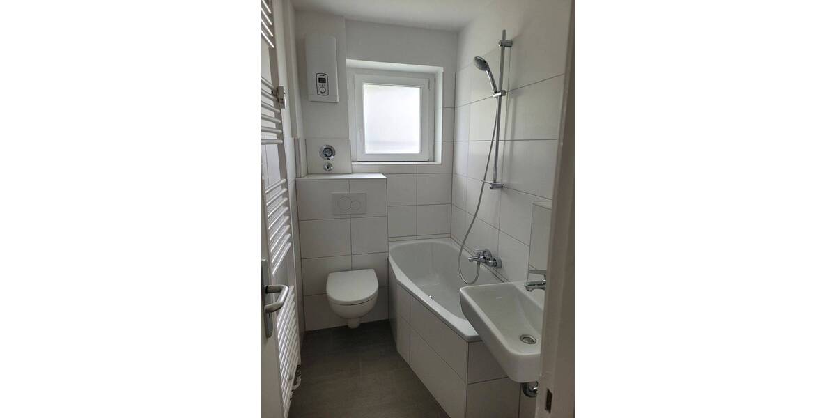 Etagenwohnung Elmshorn - 2 Zimmer, 65 m&sup2;, 722&euro; | Angebot:26920897