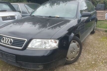 Audi A6 330.000 km 800 € Salzgitter 38259