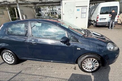 Fiat Punto 205.000 km 1.200 &euro; Bonn 53177