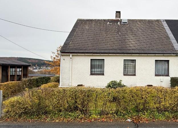 Doppelhaushälfte Olbernhau - 3 Zimmer, 82 m&sup2;, 25.000&euro; | Angebot:23427436