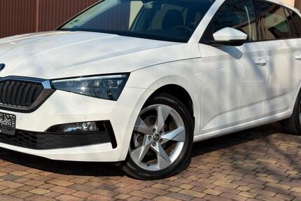 Skoda Scala 34.100 km 15.850 &euro; Zossen 15806