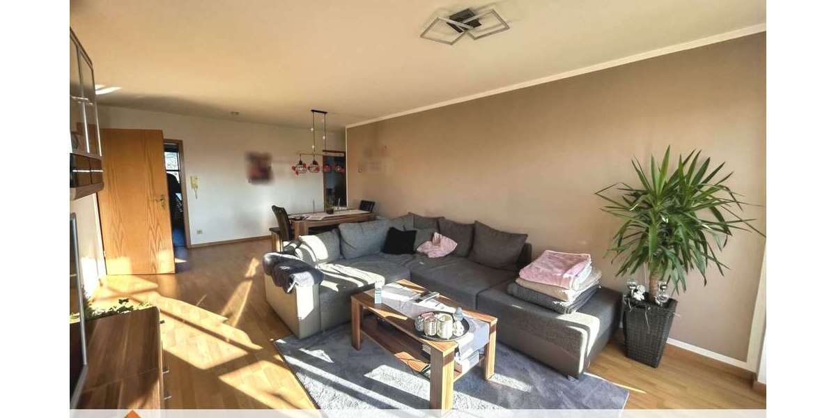 Etagenwohnung Regenstauf - 4 Zimmer, 91 m&sup2;, 280.000&euro; | Angebot:26211579