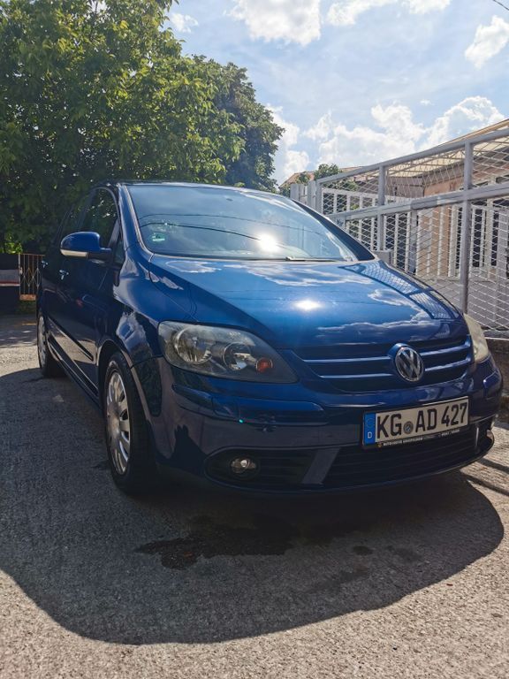 VW Golf 266.000 km 2.300 € Bad Bocklet 97708