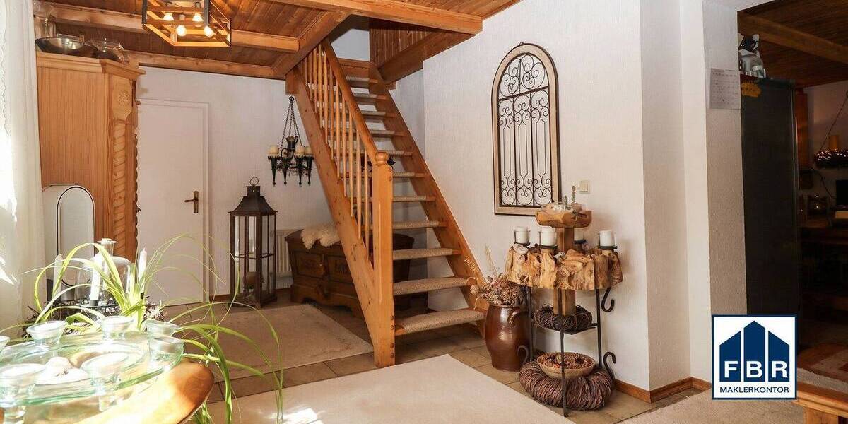 Reihenendhaus Lützow - 7 Zimmer, 214 m&sup2;, 249.000&euro; | Angebot:26817336