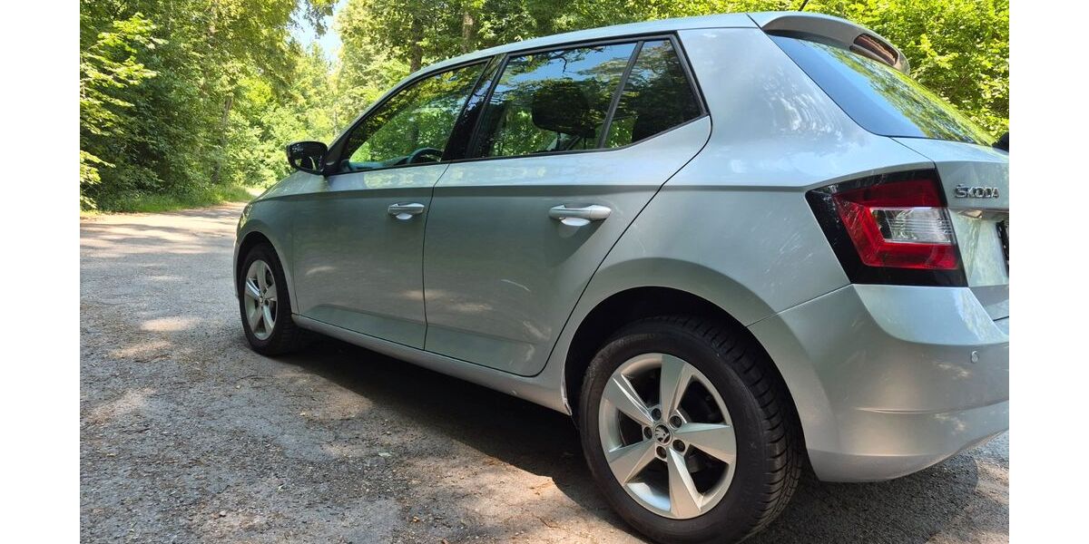 Skoda Fabia 34.000 km 10.490 &euro; Ingolstadt 85055