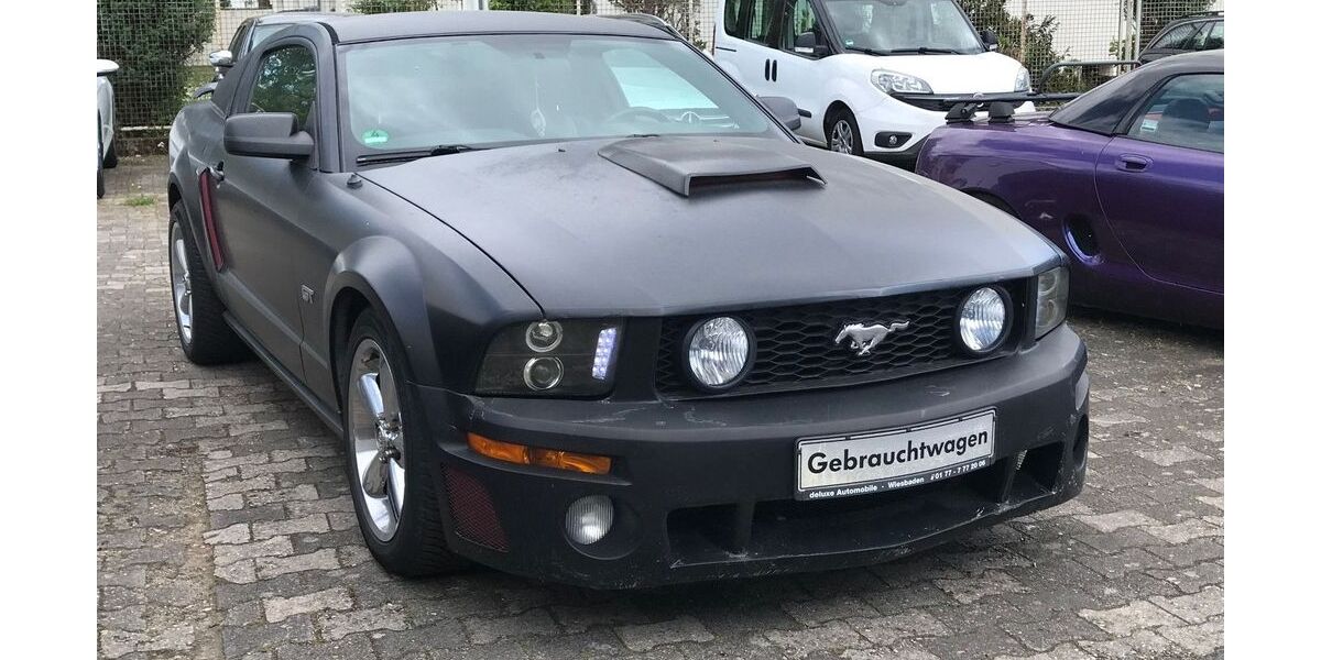 Ford Mustang 145.000 km 9.900 &euro; Mainz-Kastel 55252