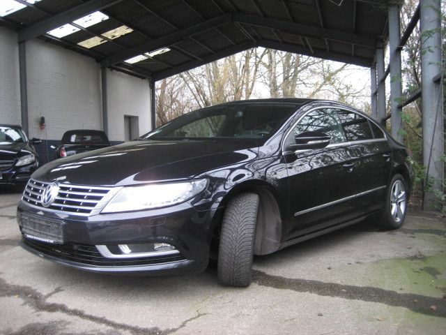 VW CC 207.000 km 9.950 &euro; Mönchengladbach 41238