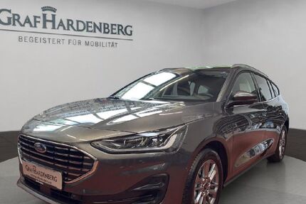 Ford Focus 9.900 km 28.980 &euro; Karlsruhe 76185