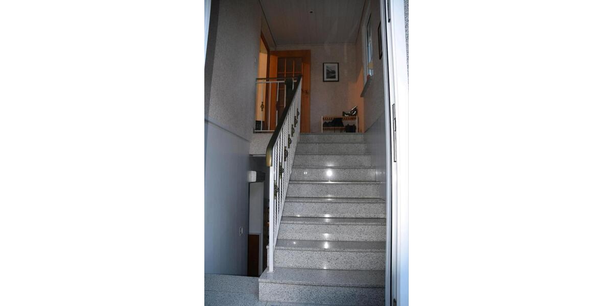 Einfamilienhaus Teutschenthal - 6 Zimmer, 130 m&sup2;, 270.000&euro; | Angebot:24772400