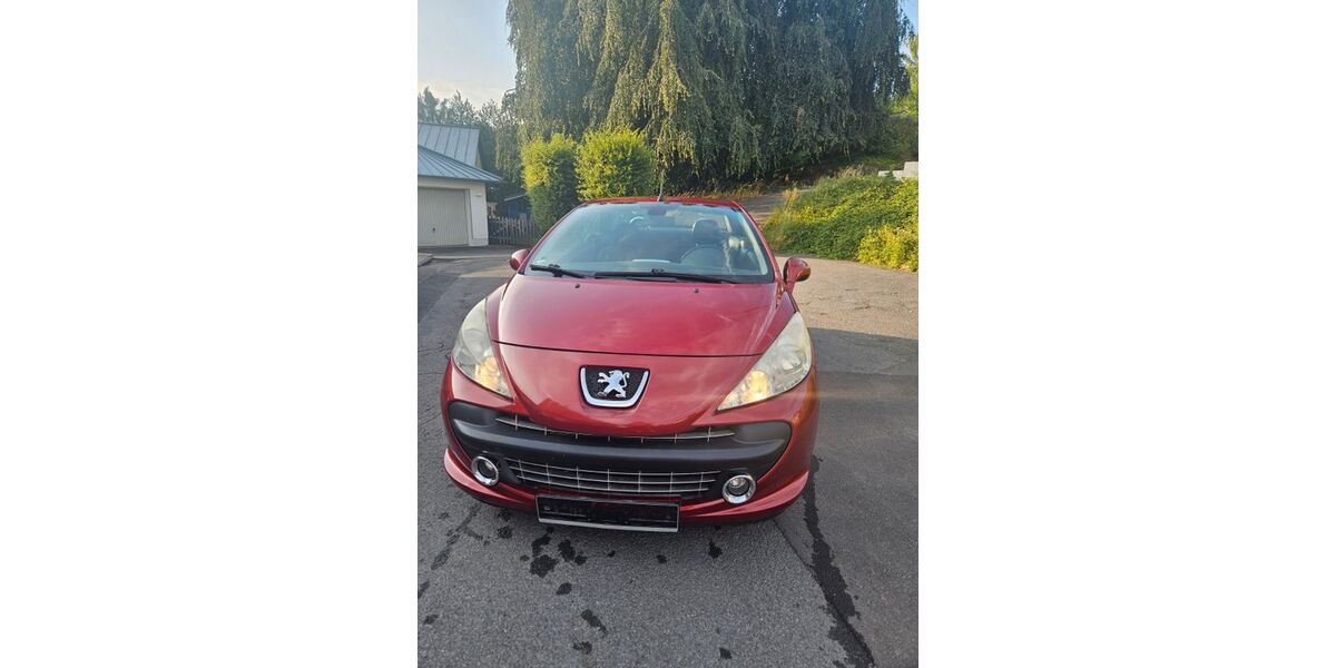Peugeot 207 161.562 km 800 &euro; Engelskirchen 51766