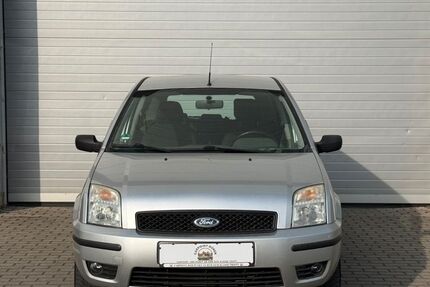 Ford Fusion 121.400 km 3.050 &euro; Düren 52349