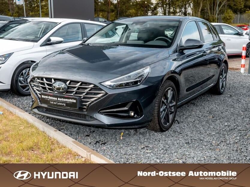 i30