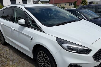 Ford S-Max 84.000 km 22.500 &euro; Butzbach 35510