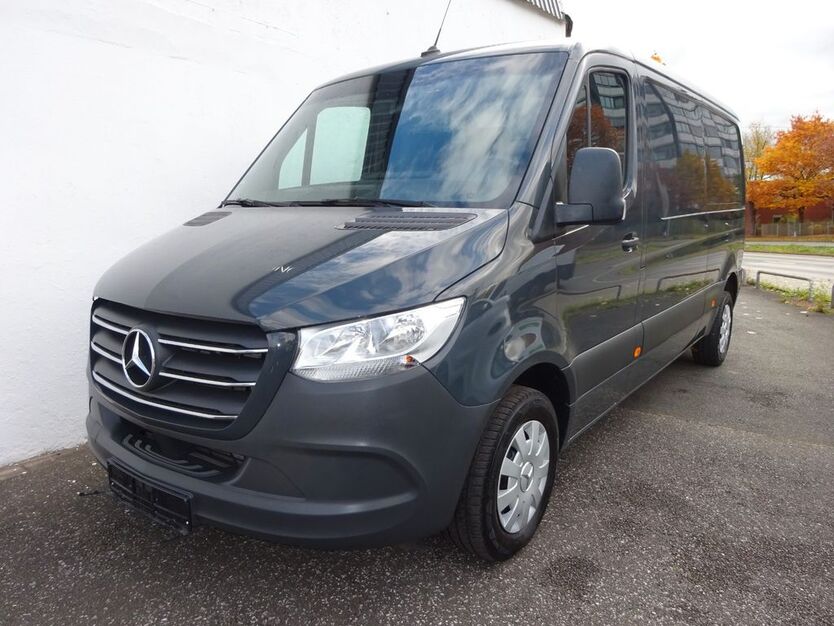 Mercedes-Benz Sprinter 51.900 km 21.000 € Nürnberg 90425